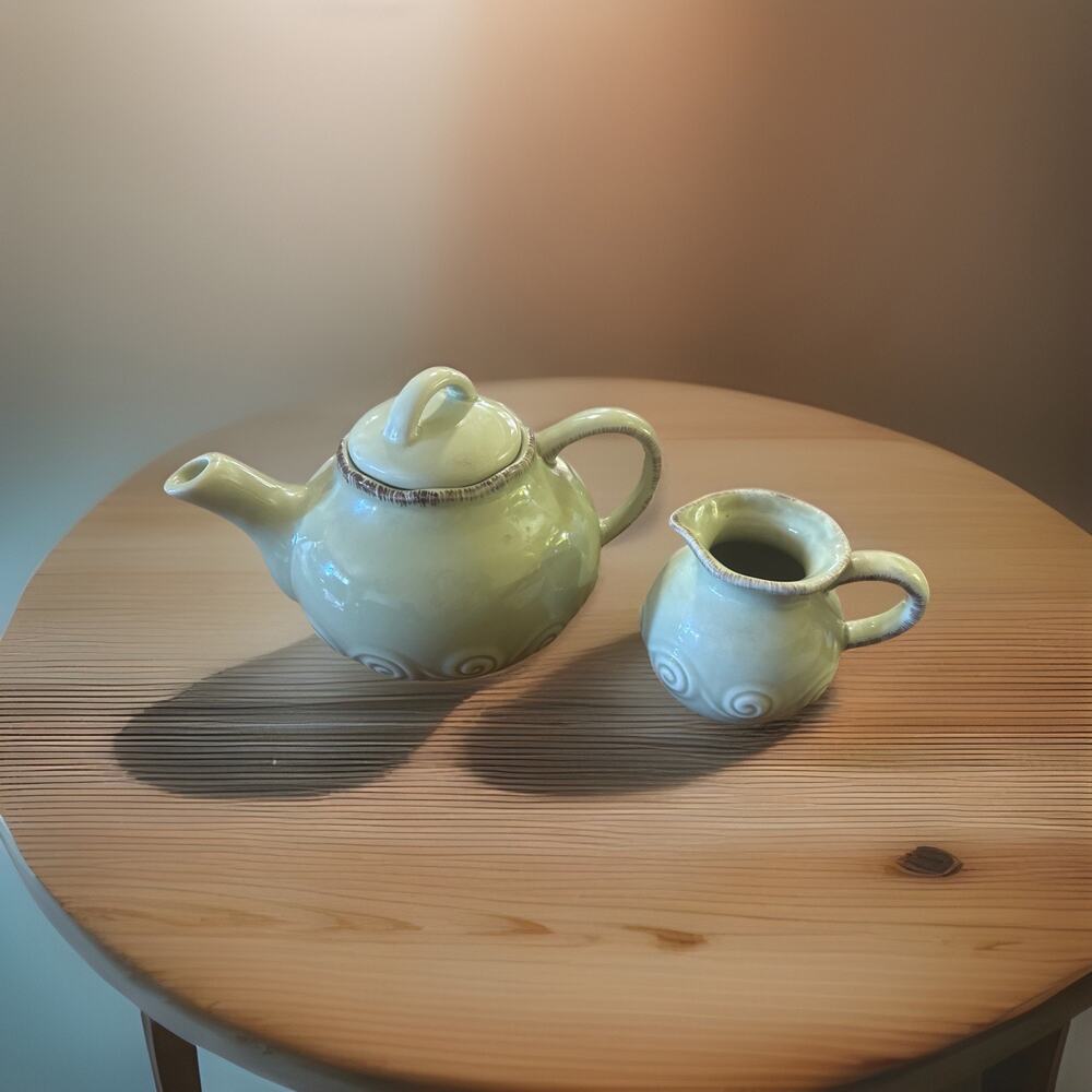 Euro Ceramica Green Olive Swirl Embossed Teapot & Creamer Set 2pc Vintage